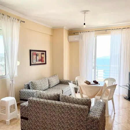 Ernest * Sarandë