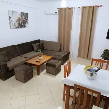 Ernest Apartment *