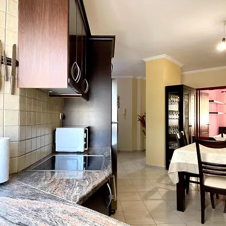 Apartment Ernest *