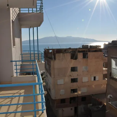 Ernest * Sarandë