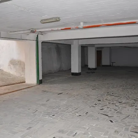 Apartment Ernest *